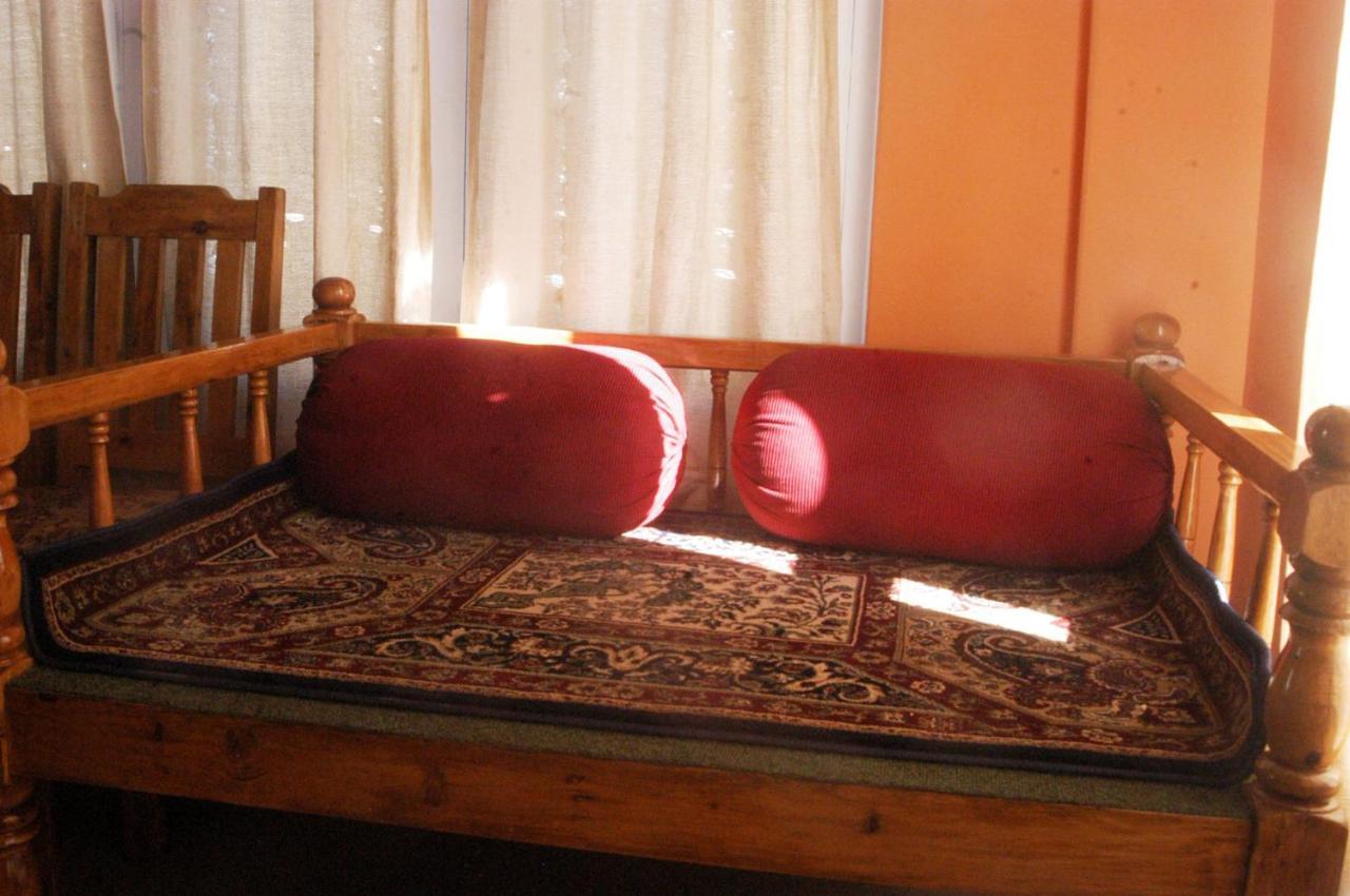 World Roof Hotel Hunza Karimabad  Exterior foto